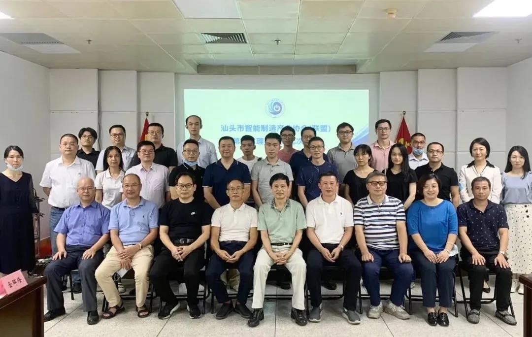 1632967166406176.jpg 合照.jpg